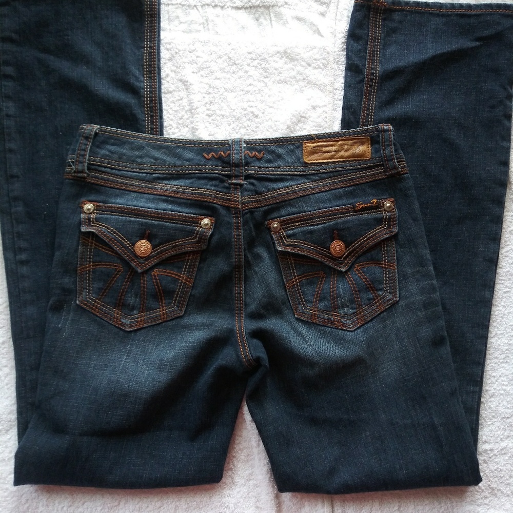 Seven 7 women's jeans.